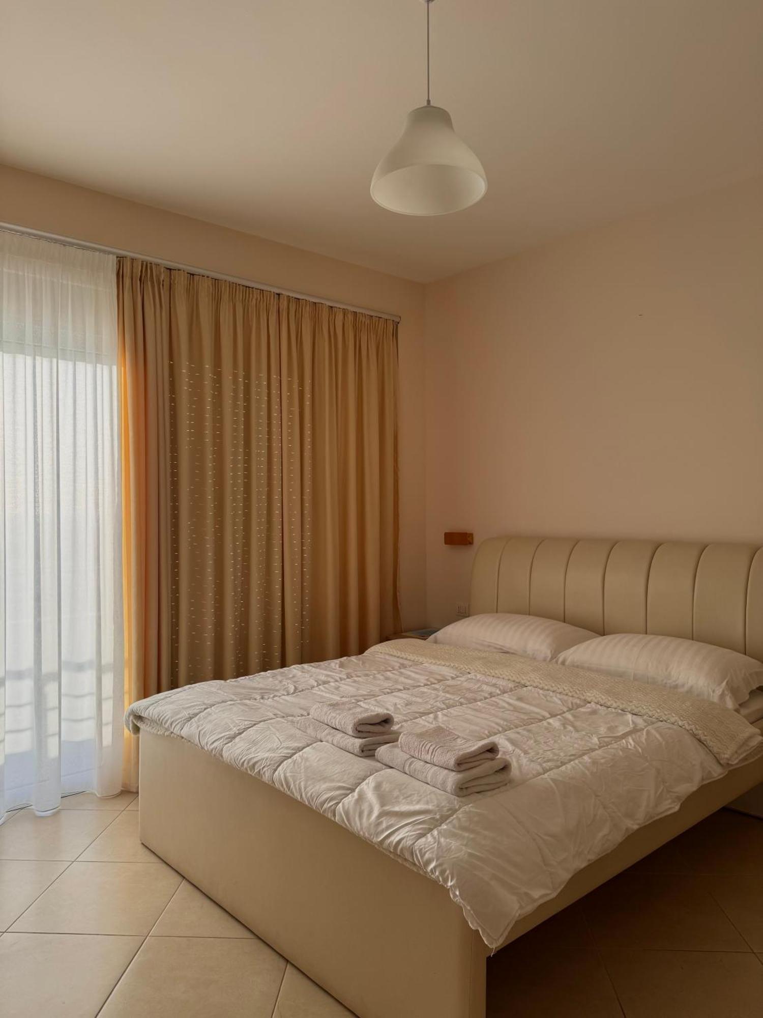 Vila Majola Saranda Szoba fotó