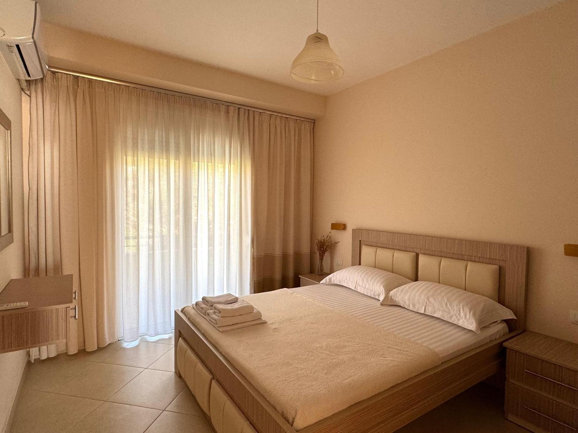 Vila Majola Saranda Szoba fotó